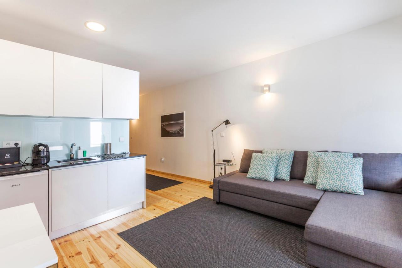 Bo - Almada Apartment Порто Екстериор снимка